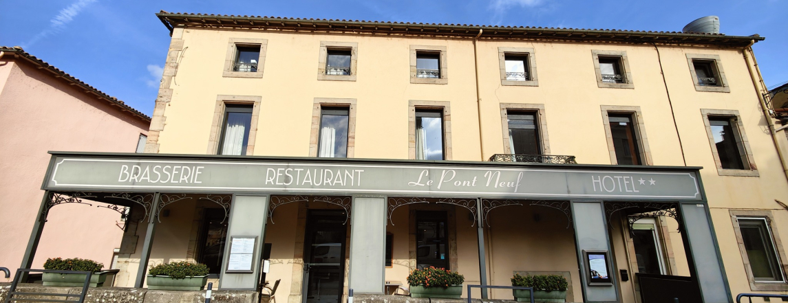 Hôtel Restaurant Le Pont Neuf