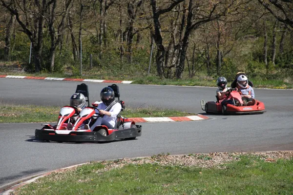 Parc de Loisirs des Bouscaillous karting