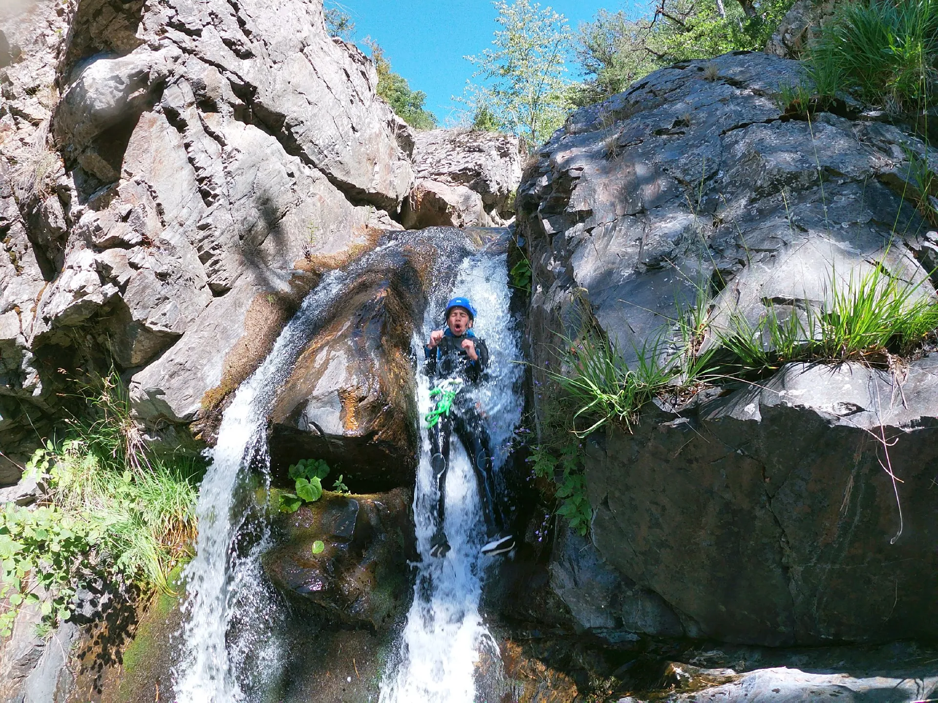 Nature et Sensations - Rando Aqua et Canyoning