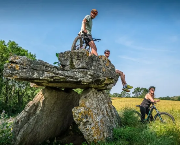 N°2 VTT - Buissières et dolmens