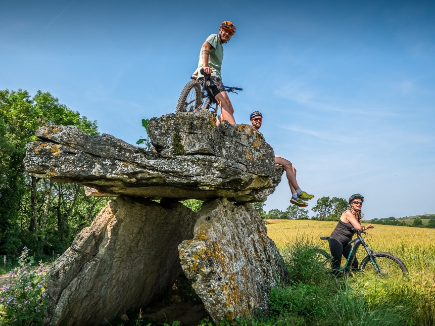 N°2 VTT - Buissières et dolmens